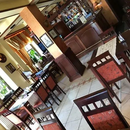 Restauracja Podzamcze Hotel 2*